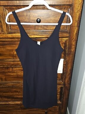 Lululemon Align Dress Sz 10 Womens!! NIGH, Above The Knee! Tight Fit!